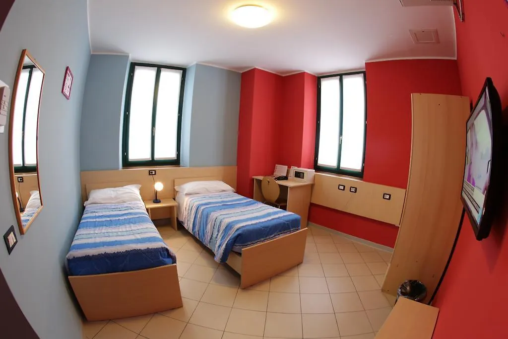 Central Hostel Bg Bergamo 0*,